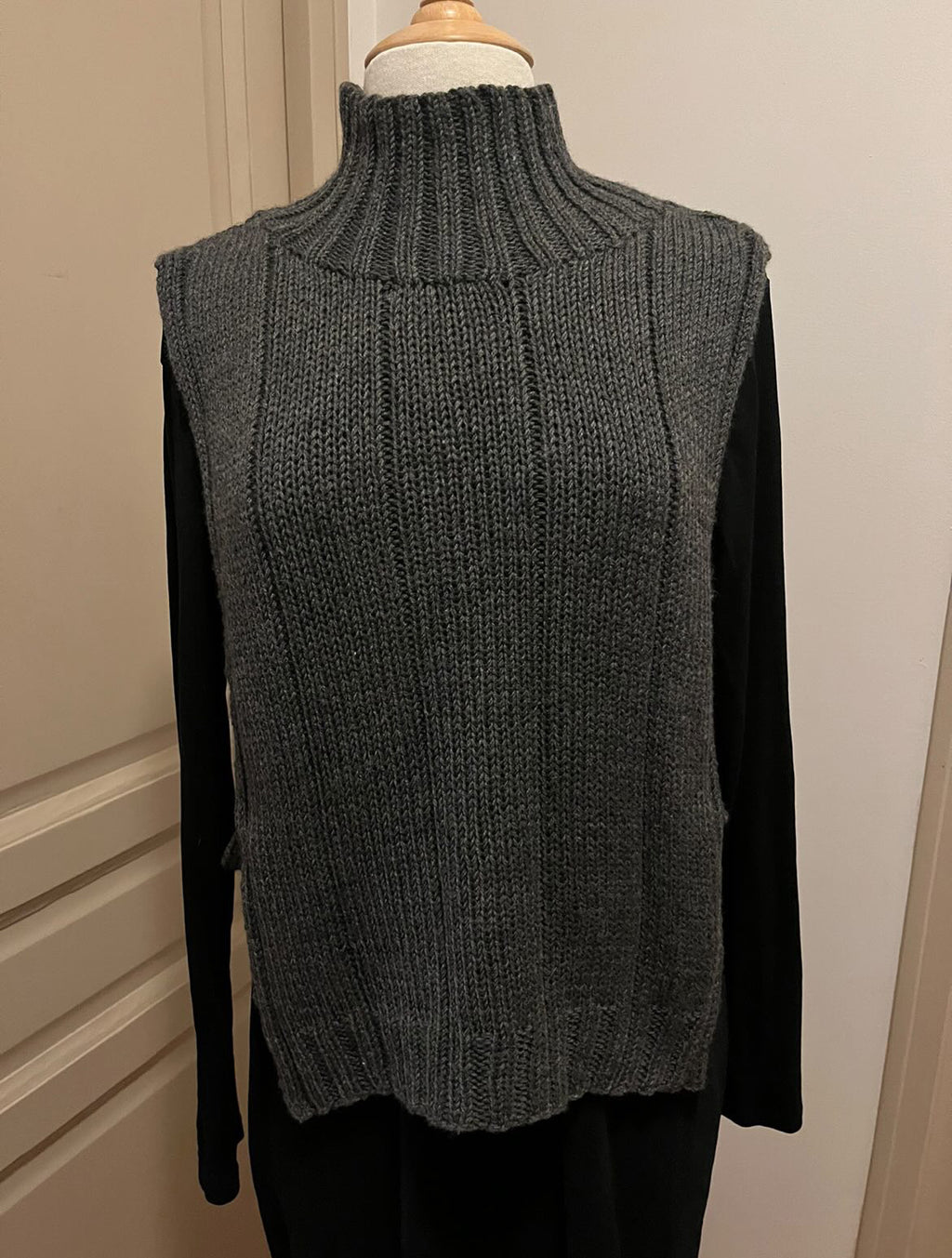 Le pull plastron "RILEY"