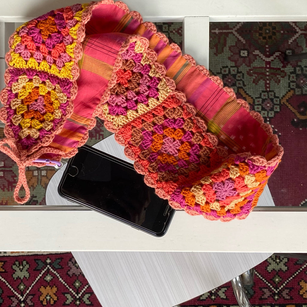 La ANSE de TÉLÉPHONE "FANNY" en GRANNY