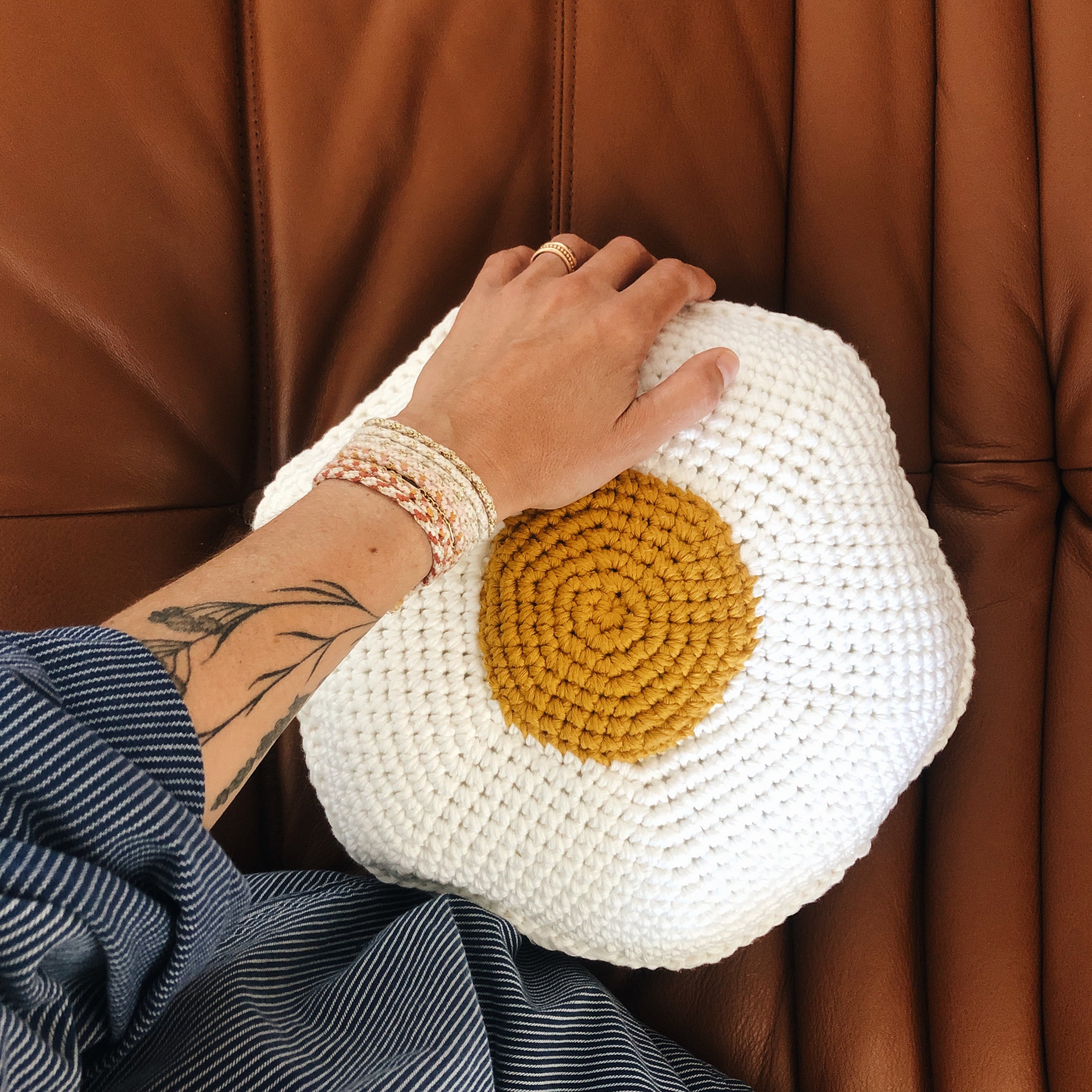 Le coussin "OEUF au PLAT"