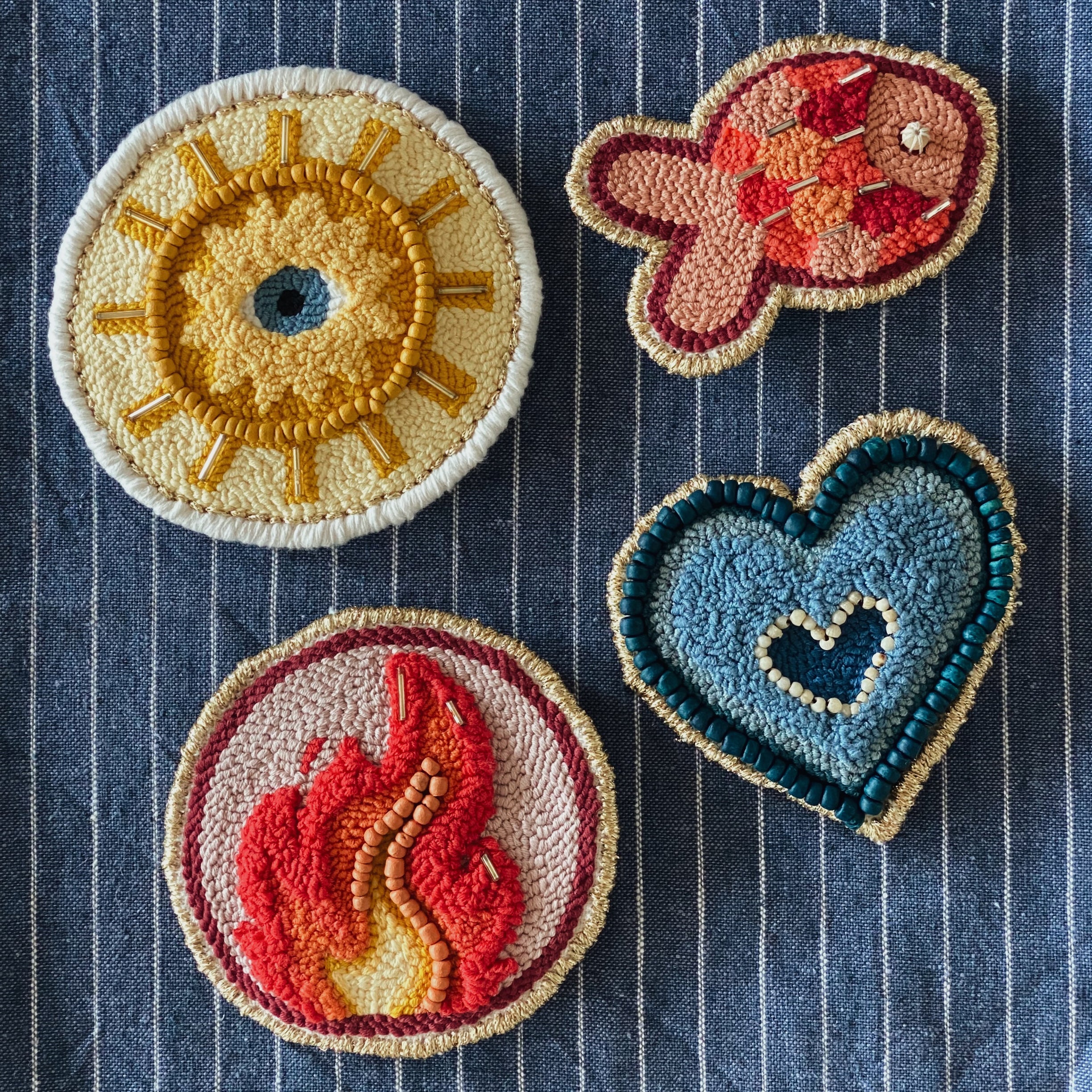 Les Broches - punchneedle