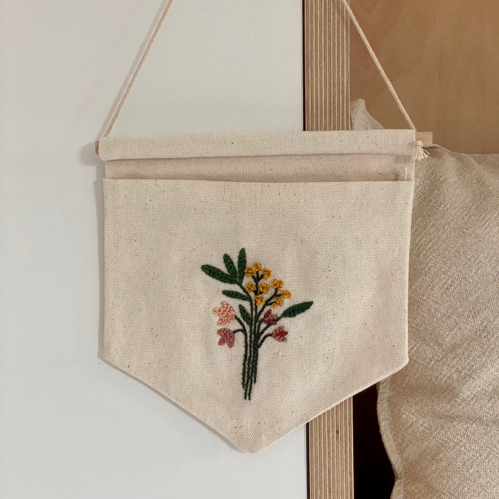 Les cadres tambour et bannière à suspendre